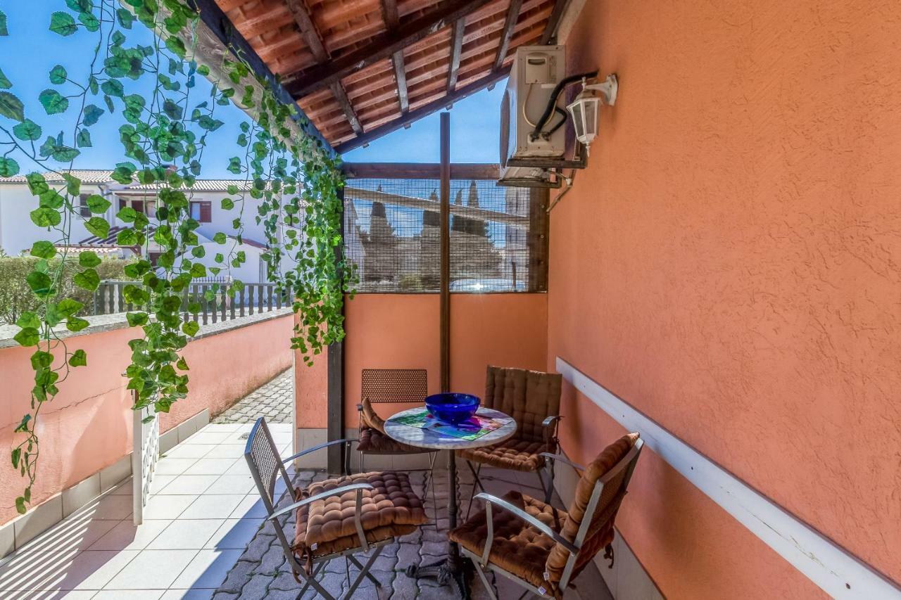 Apartment Melli Pola Esterno foto
